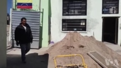 Kantite adolesan ak timoun k ap rive sou fwontyè a chak jou pa sispann ogmante