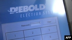 Studiuesit amerikanë thonë se makinat e votimit mund të manipulohen