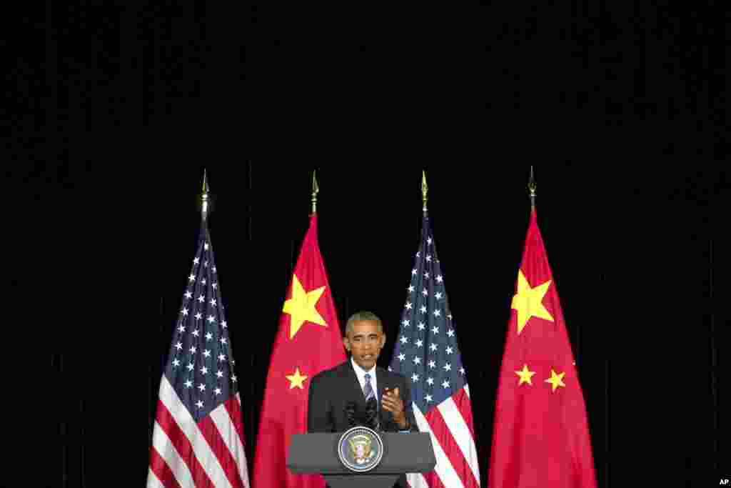 Presiden AS Barack Obama berbicara dalam konferensi pers usai KTT G20 di Hangzhou, provinsi Zhejiang, China (5/9). (AP/Mark Schiefelbein)