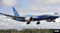 El 787 realizó su vuelo de prueba dos años más tarde de lo previsto.