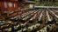 La Asamblea Nacional del Poder Popular de Cuba sólo sesiona dos veces al año.