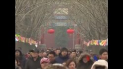中国民众春节回归老祖宗传统