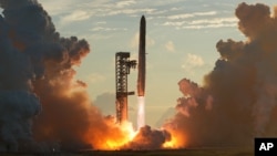 Космічний корабель Starship компанії SpaceX стартує у Техасі, 28 вересня 2026. AP Photo/Eric Gay