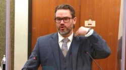 In this image from video, defense attorney Eric Nelson questions witness Lt. Richard Zimmerman of the Minneapolis police, April 2, 2021, in the trial of former Minneapolis Officer Derek Chauvin at the Hennepin County Courthouse in Minneapolis, Minn.