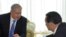Isroil Bosh vaziri Benyamin Netanyaxu (chapda) va Misr prezidenti Husni Muborak