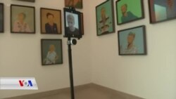 گەشتی مۆزەخانەیەک بە ڕۆبۆت