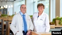 賓州大學醫學科學家卡塔琳·考里科 和 德魯·韋斯曼榮獲 2023 年諾貝爾生理學或醫學獎
