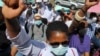 Para dokter dan petugas medis melakukan aksi unjuk rasa di Nairobi, Kenya (foto: dok). 