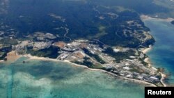 Foto udara Pulau Okinawa di Jepang (foto: dok). Pesawat tempur F15 Amerika dilaporkan jatuh di lepas pantai Okinawa, Selasa pagi (28/5). Tidak ada korban dalam kecelakaan ini.