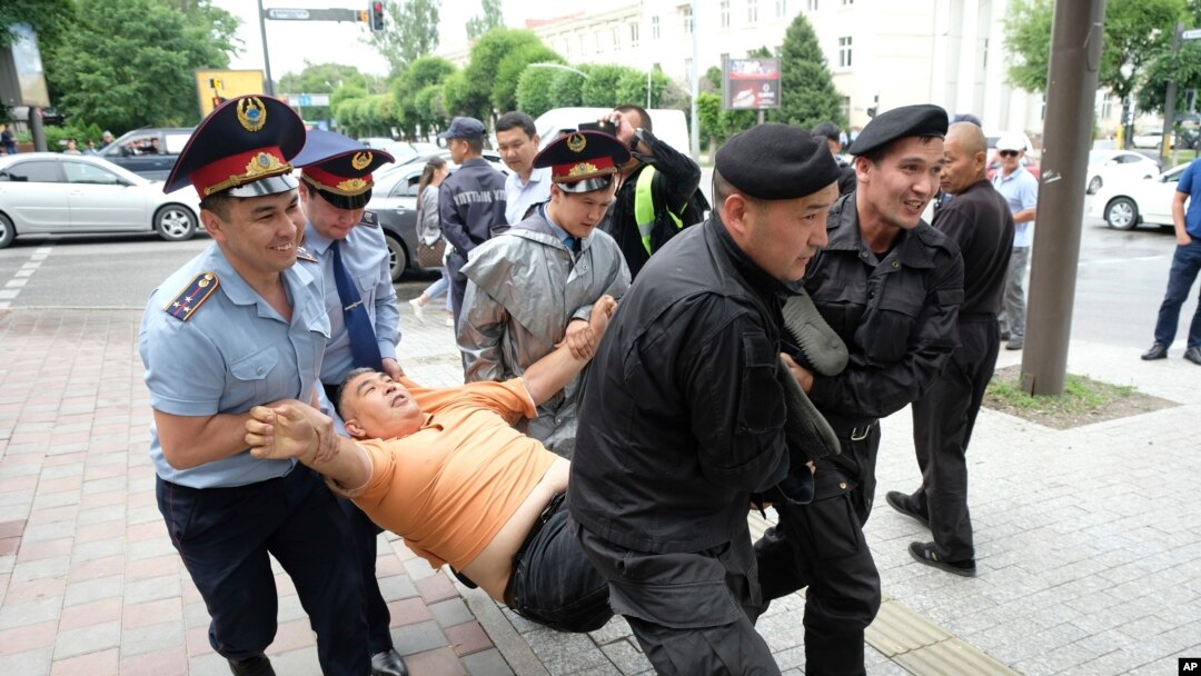 APTOPIX Kazakhstan Election