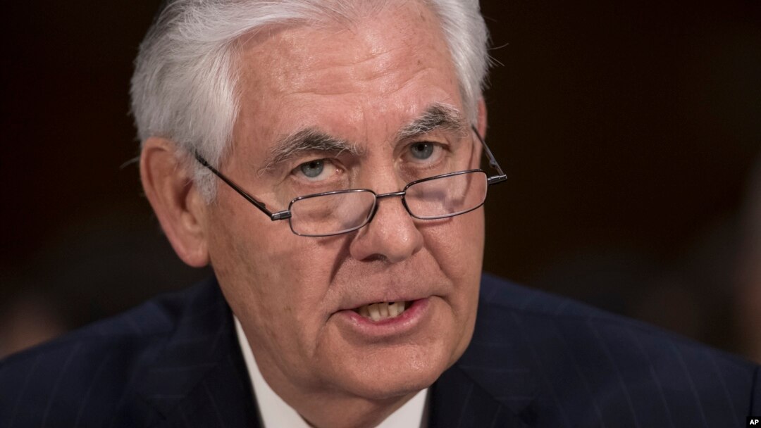 Nhiệm vụ đầu tiên của ông Tillerson là ‘hạ nhiệt’ Bộ Ngoại giao.