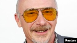 Singer Graham Parker arrives at the premiere of "This is 40," Grauman's Chinese Theatre in Hollywood, California, Dec. 12, 2012.