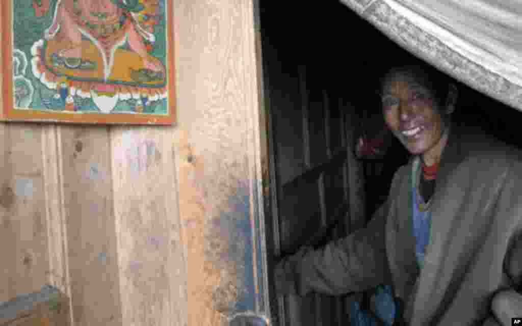 牧民定居点藏族村民