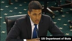  USAID အကြီးအကဲ Rajiv Shah (၂၄ ဧပြီ ၂၀၁၃)