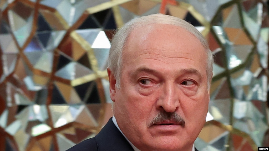 Tổng thống Belarus Lukashenko ủng hộ cuộc chiến của Tổng thống Nga Vladimir Putin ở Ukraine