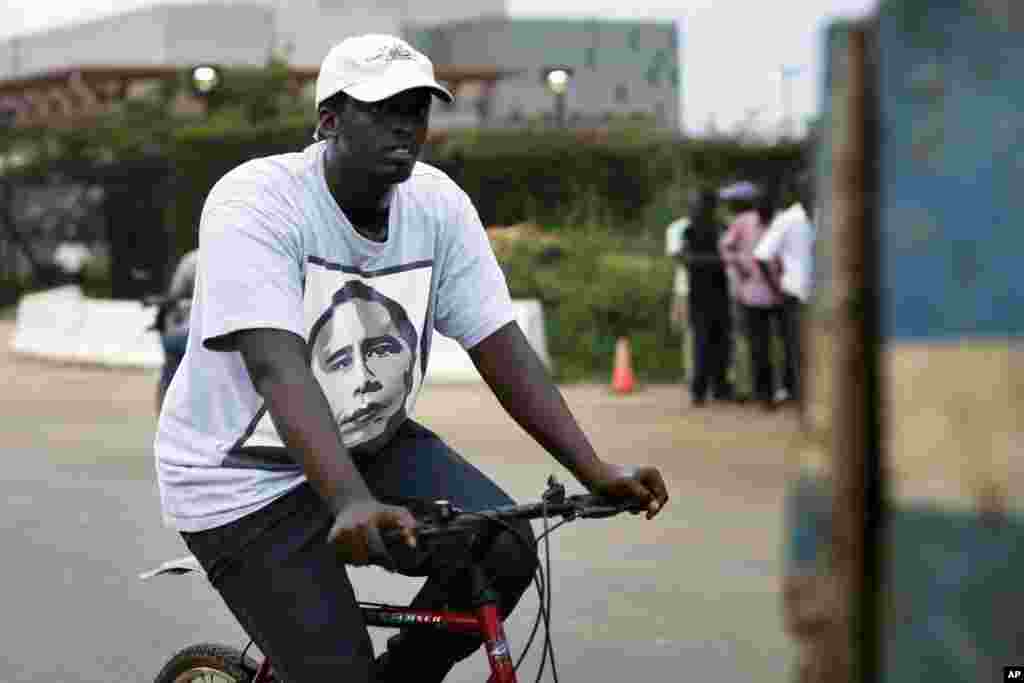 Africa Obama Mania Photo Gallery