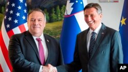 Shugaban Slovenia, Borut Pahor (dama) da Sakataren harkokin wajen Amurka Mike Pompeo (Hagu)