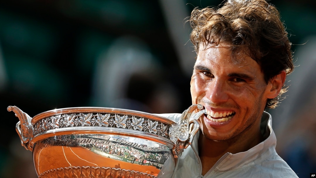 Tay vợt Rafael Nadal một lần nữa chứng tỏ anh là Vua sân đất nện của làng quần vợt thế giới.