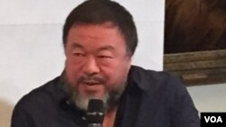 中国异议艺术家艾未未(美国之音江静玲摄影)