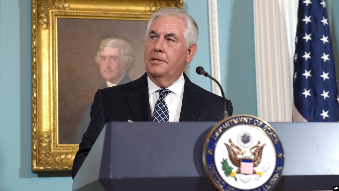 Menteri Luar Negeri Amerika Rex Tillerson memberikan pernyataan soal Korea Utara di Washington DC hari Selasa (15/8). 