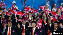 지난 2012년 11월 중국 광저우에서 열린 제16회 아시안게임 개막식에서 북한 선수단이 입장하고 있다. (자료사진)