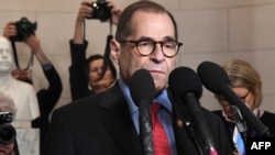 Jerrold Nadler berbicara kepada para wartawan setelah pemungutan suara Komite Kehakiman terkait pemakzulan Presiden Donald Trump di Capitol Hill, Washington, 13 Desember 2019.