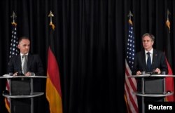 Antony Blinken i Heiko Maas tokom konferencije za novinare u bazi Ramstein u Njemačkoj, 8. septembar 2021.