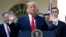 Tổng thống Donald Trump loan báo việc ký Hiệp định Tự do Thương mại Bắc Mỹ sửa đổi tại Vườn Hồng Tòa Bạch Ốc ngày 1/10/2018. 