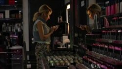 Halal Nail Polish Allows Muslim Women to Pray in Style