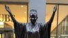 Tererai Trent is one of 10 “Statues For Equality” created by sculptors Gillie and Marc Schattner. (VOA/ Marvelous Nyahuye)