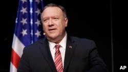 Secretary of State Mike Pompeo speaks at the Commonwealth Club in San Francisco, Jan. 13, 2020. 