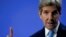 លោក John Kerry បេសកជន​ពិសេស​របស់​ប្រធានាធិបតី​សហរដ្ឋ​អាមេរិក​ទទួល​បន្ទុក​ផ្នែក​អាកាសធាតុ ថ្លែង​នៅក្នុង​កិច្ចប្រជុំ​កំពូល​អាកាសធាតុ (COP26) នៅ​ទីក្រុង Glasgow កាលពី​ថ្ងៃទី១០ ខែវិច្ឆិកា ឆ្នាំ២០២១។