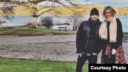 Cameron Diaz (kanan) dan suaminya, Benji Madden (foto: Instagram Benji Madden).