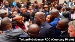 Président Félix Tshisekedi kati na bana ya Congo bavandi na Atlanta nsima ya bokutani na bango, Atlanta, 28 septembre 2018. (Twitter/Présidence RDC)