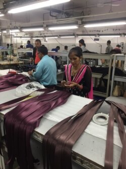 Alpine Apparels in Faridabad on New Delhi's outskirts, a leather goods factory which exports accessories like handbags and belts, fears it could lose business after the U.S. withdrew concessionary tariffs. (Anjana Pasricha/VOA)