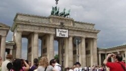 Berlin's Brandenburg Gate: Backdrop to Decades of US-Europe Ties