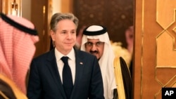 美国国务卿布林肯（Antony Blinken）2024年2月5日访问沙特阿拉伯。（美联社）