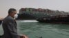 Có thể mất nhiều tuần mới cứu được tàu mắc cạn, thông kênh đào Suez 