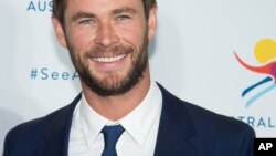 El actor Chris Hemsworth comparte la pantalla grande con la actriz Tessa Thompson. "Men in Black: International" se estrena próximamente en EE.UU.