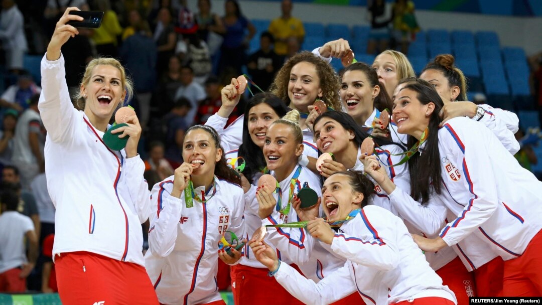 Košarkašice Srbije slave bronzanu medalju na Olipijskim igrama u Rio de Žaneiru, arhivska fotografija (REUTERS/Jim Young)