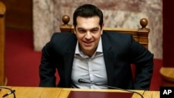 Reformasi pensiun yang diusulkan pemerintah koalisi sayap kiri pimpinan PM Alexis Tsipras ditolak oleh petani Yunani (foto: dok).