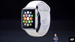 El nuevo reloj inteligente de Apple será un complemento del iPhone, pero además cuenta con sus propias aplicaciones.