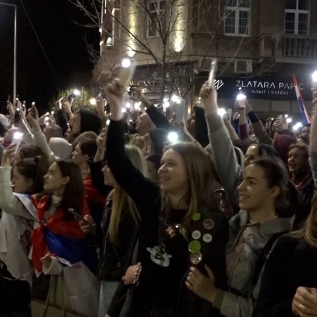 Beograđani dočekuju studente uoči subotnjeg protesta