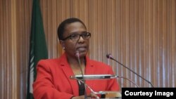 Amai Wynne Musabayana 