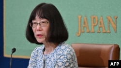 资料照片：国际刑事法院(ICC)院长、日本籍的赤根智子(Tomoko Akane)在东京日本国家记者俱乐部举行的新闻发布会上发表讲话。(2024年6月14日)