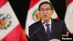 Allocution télévisée du président Martin Vizcarra à la nation péruvienne, Lima, Pérou, le 30 septembre 2019.