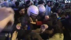 Tarkiitti Dubartoonni Hiriira Bahan Poolisiidhan Walitti Bu'an