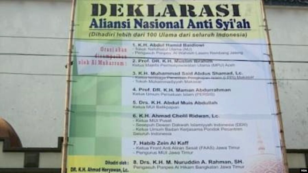 Deklarasi anti-Syiah dari perwakilan ulama seluruh Indonesia dan MUI di Bandung. (VOA/R. Teja Wulan)