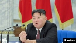  ڕابەری کۆریای باکوور کیم جۆنگ