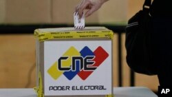 Una encuesta del Atlantic Council revela que casi la mitad de los venezolanos piensan no votar en las elecciones del 20 de mayo próximo.